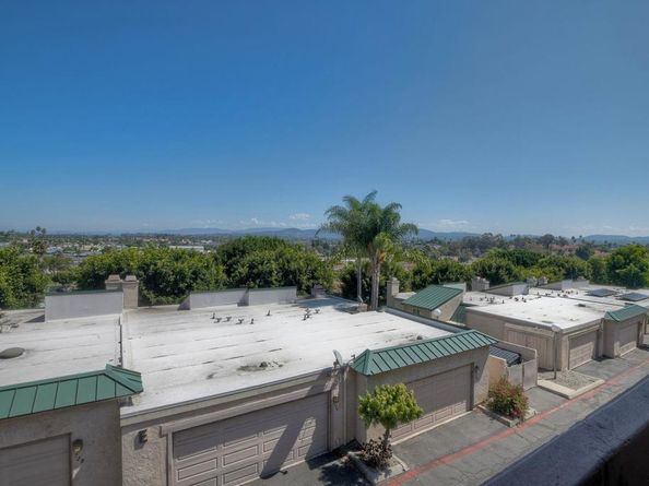 726 Silver Drive, Vista CA 92083