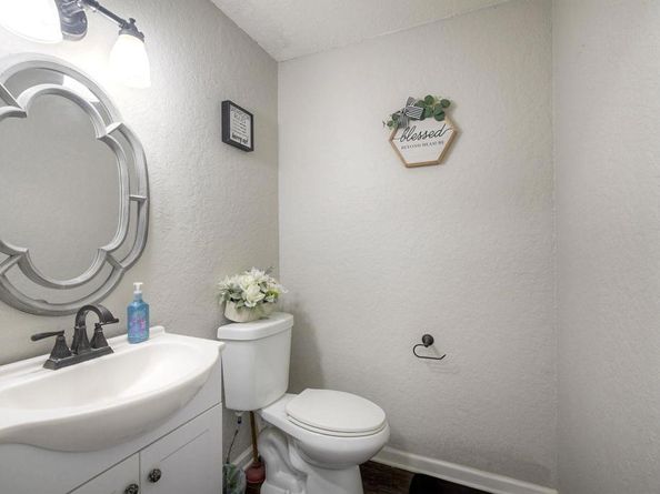 726 Silver Drive, Vista CA 92083