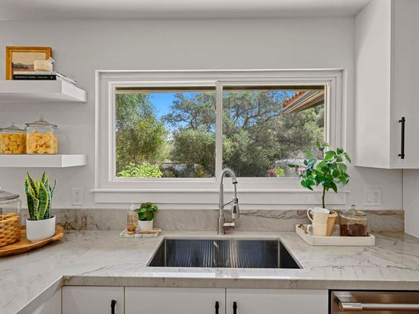 752 Quiet Place, Escondido CA 92029