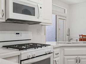 3325 Genoa Way 110, Oceanside CA 92056
