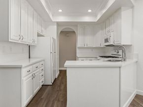 3325 Genoa Way 110, Oceanside CA 92056