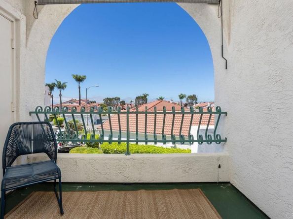 3325 Genoa Way 110, Oceanside CA 92056