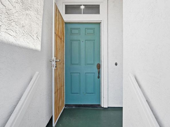 3325 Genoa Way 110, Oceanside CA 92056