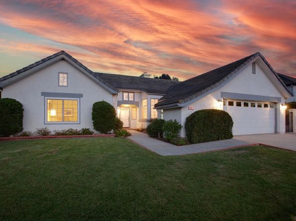 1911 La Subida Way, San Marcos CA 92078