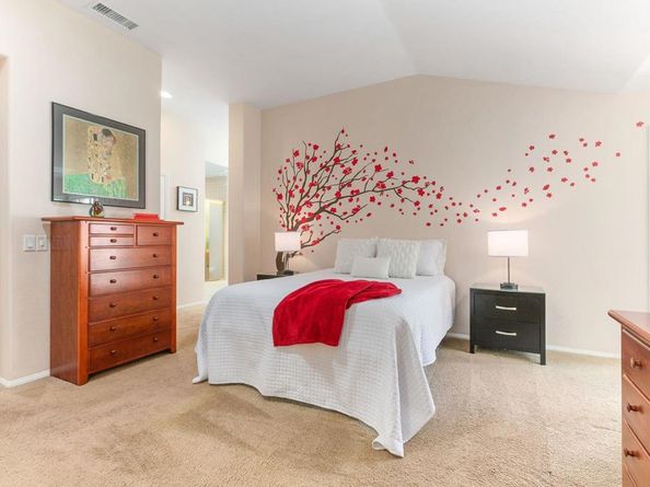 1911 La Subida Way, San Marcos CA 92078