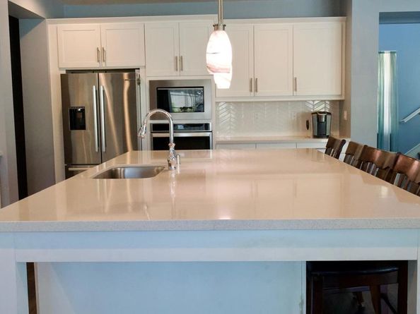 1564 Manzanita Hollows Lane, Vista CA 92084