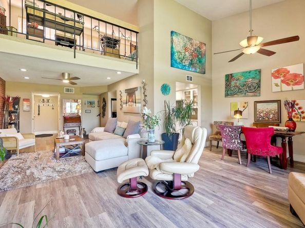 2564 Navarra Drive 213, Carlsbad CA 92009