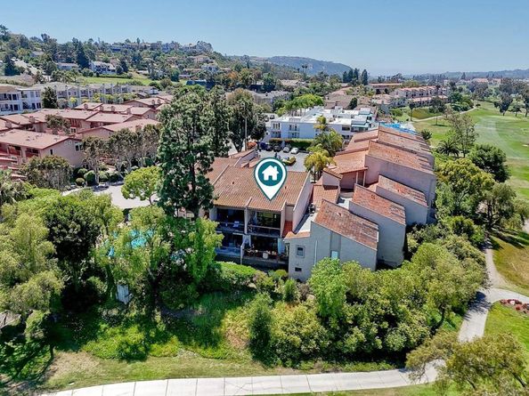 2564 Navarra Drive 213, Carlsbad CA 92009