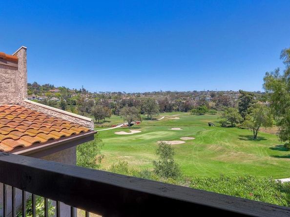 2564 Navarra Drive 213, Carlsbad CA 92009