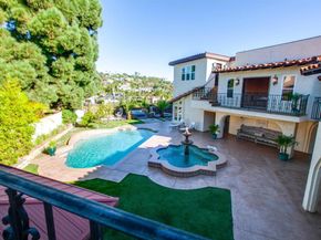 6817 Vianda Ct Court, Carlsbad CA 92009