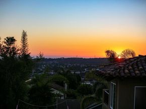 6817 Vianda Ct Court, Carlsbad CA 92009