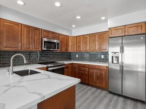 2801 Via Topacio, Carlsbad CA 92010