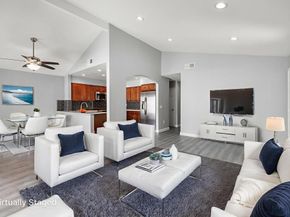 2801 Via Topacio, Carlsbad CA 92010