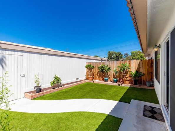 2801 Via Topacio, Carlsbad CA 92010