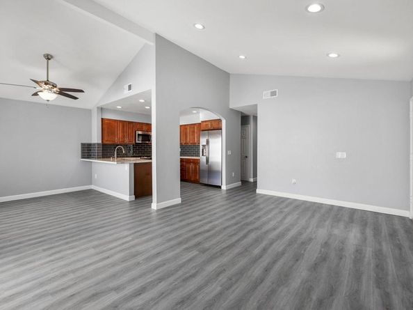 2801 Via Topacio, Carlsbad CA 92010