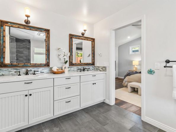 5183 El Arbol Drive, Carlsbad CA 92008