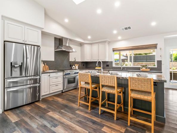 5183 El Arbol Drive, Carlsbad CA 92008