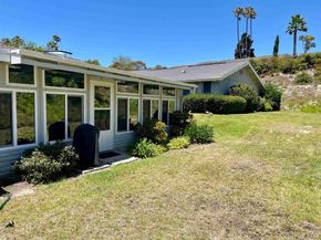 3760 Vista Campana S 15, Oceanside CA 92057