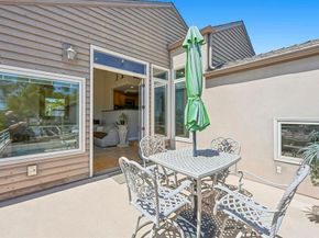 2542 Manchester Avenue, Cardiff By The Sea CA 92007
