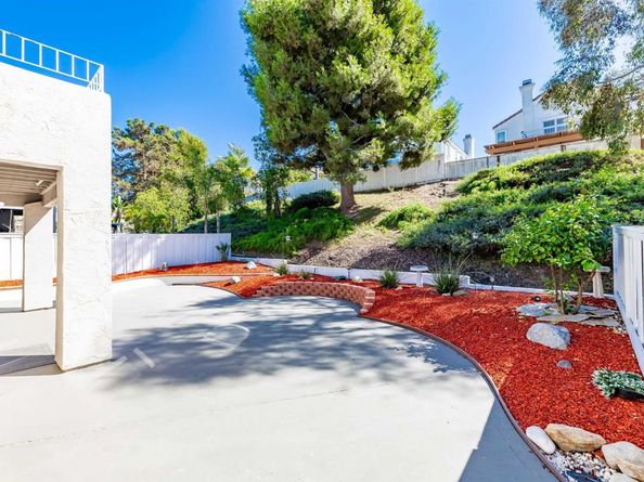 3678 Via Bernardo, Oceanside CA 92056