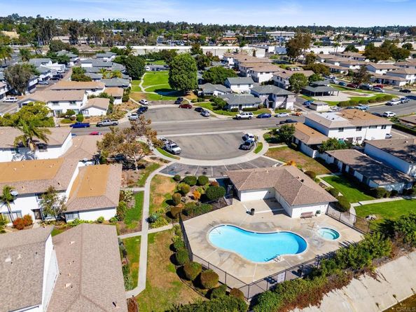 3414 Los Mochis Way, Oceanside CA 92056