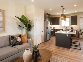 514 Avenida Centro 105, Chula Vista CA 91910