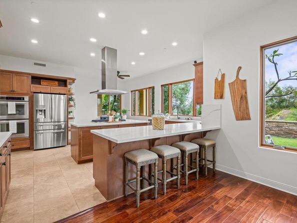 4149 Manchester Avenue, Encinitas CA 92024