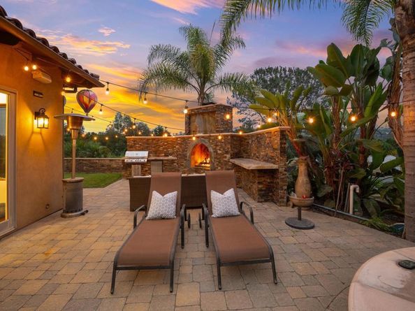 4149 Manchester Avenue, Encinitas CA 92024