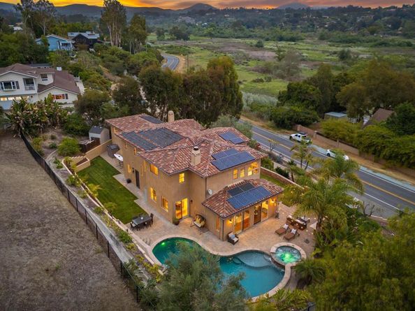 4149 Manchester Avenue, Encinitas CA 92024