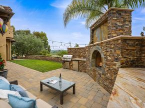 4149 Manchester Avenue, Encinitas CA 92024