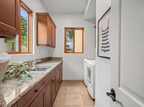 4149 Manchester Avenue, Encinitas CA 92024