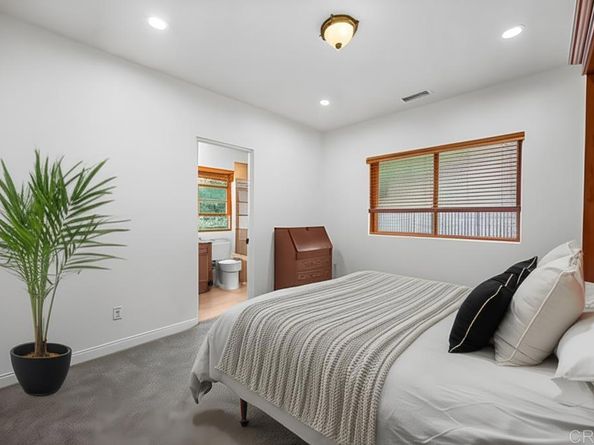 4149 Manchester Avenue, Encinitas CA 92024