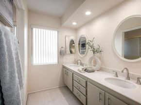 2609 Sombrosa Street, Carlsbad CA 92009