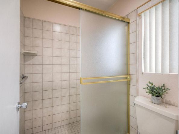 2609 Sombrosa Street, Carlsbad CA 92009