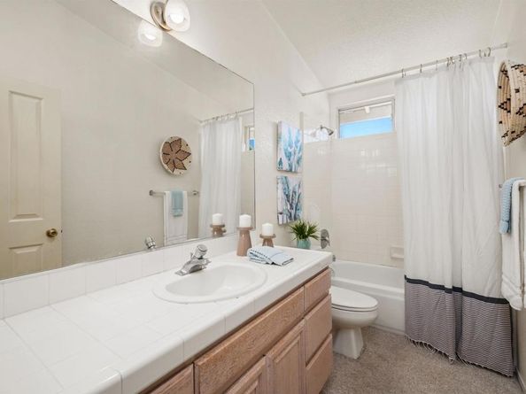 1137 Avenida Sobrina, Oceanside CA 92057