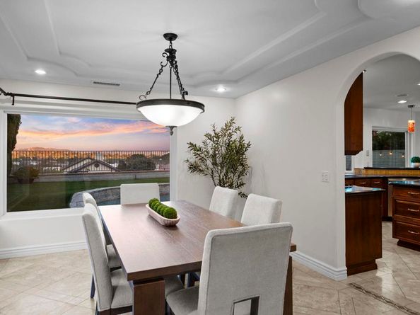 213 Via Palacio, Encinitas CA 92024