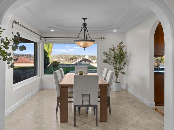 213 Via Palacio, Encinitas CA 92024