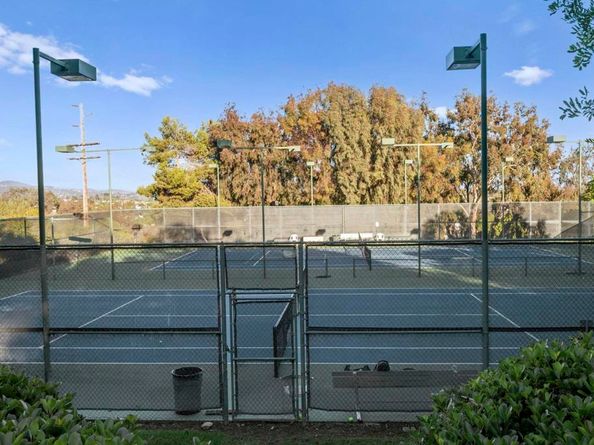 213 Via Palacio, Encinitas CA 92024