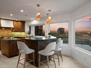 213 Via Palacio, Encinitas CA 92024