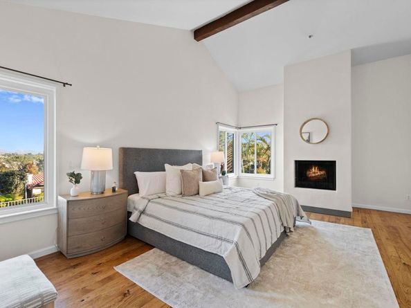213 Via Palacio, Encinitas CA 92024