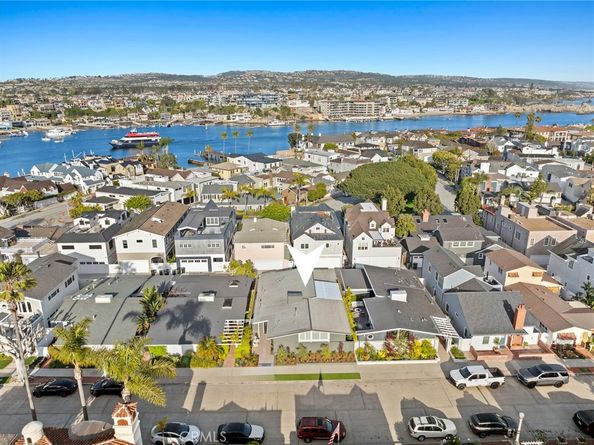 432 Seville Avenue, Newport Beach CA 92661