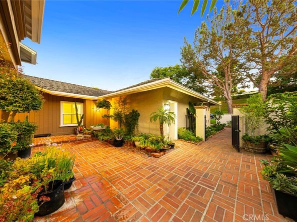 16 Lucerne, Newport Beach CA 92660