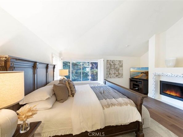 16 Lucerne, Newport Beach CA 92660