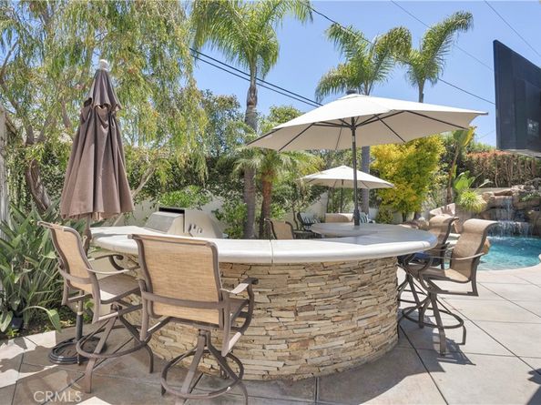2300 Margaret Drive, Newport Beach CA 92663