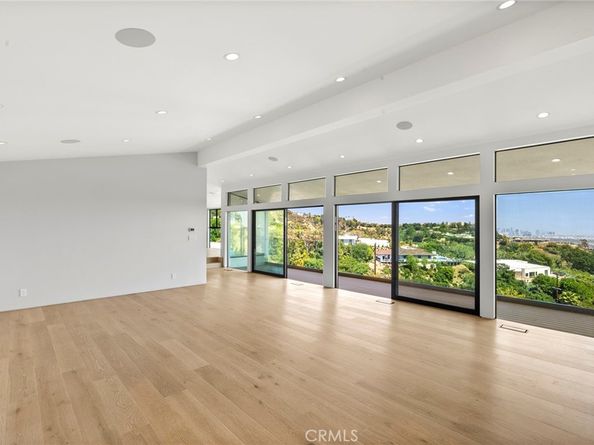 9336 Lloydcrest Drive Beverly - EyJidWNrZXQiOiJwcmV2dS1saXN0aW5ncyIsImtleSI6Imxpc3RpbmdzL0p4NlFwQVZlUjNDQjZrVms0cnJMSTdhNG5RRy8yN2MyN2Y5MTFjNDQwMzQzMDM5MThkNmUxNGMzYzQyMyIsImVkaXRzIjp7InJlc2l6ZSI6eyJ3aWR0aCI6NTk0LCJoZWlnaHQiOjQ0NSwiZml0IjoiY292ZXIifX19