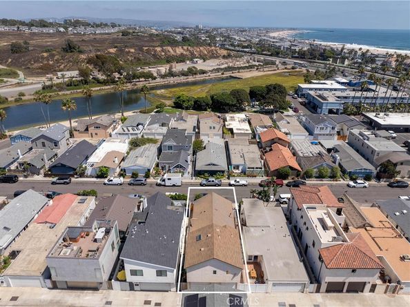 235 62nd Street, Newport Beach CA 92663