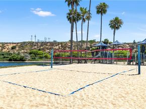235 62nd Street, Newport Beach CA 92663