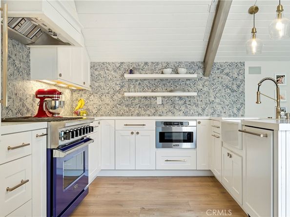 235 62nd Street, Newport Beach CA 92663