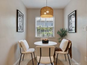 406 University Avenue, Burbank CA 91504