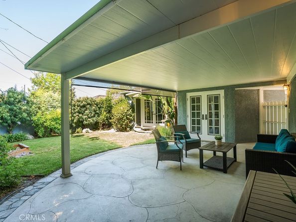 406 University Avenue, Burbank CA 91504